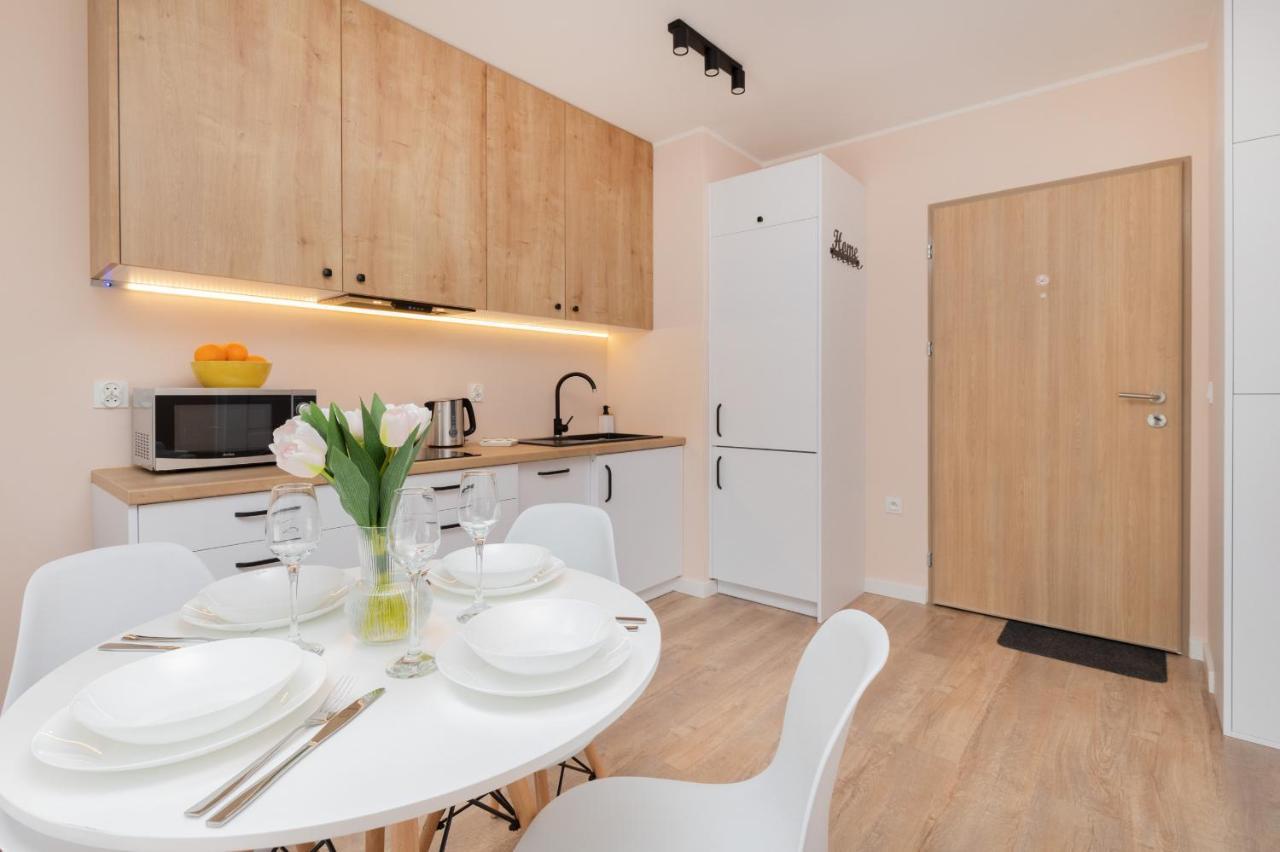 Osiedle Latarnikow Apartment With Parking Gdansk By Noclegi Renters ภายนอก รูปภาพ