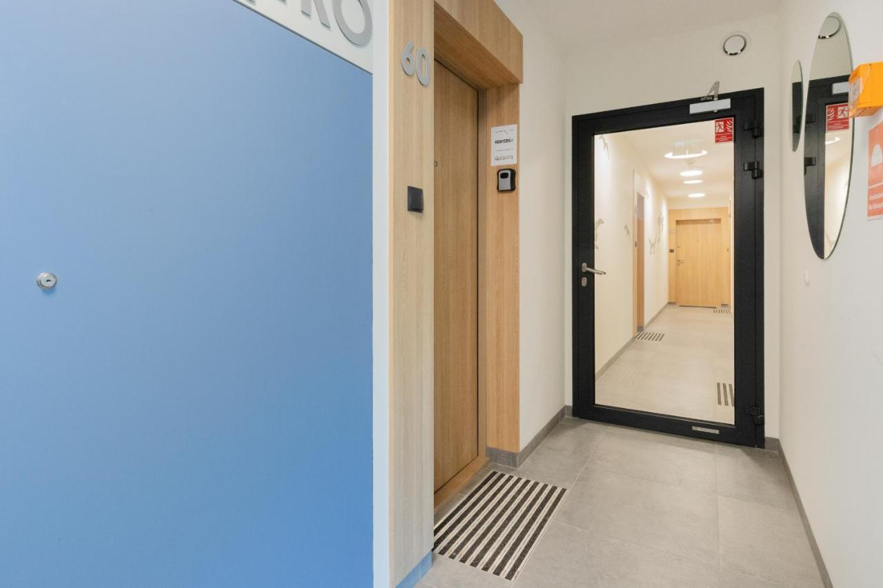 Osiedle Latarnikow Apartment With Parking Gdansk By Noclegi Renters ภายนอก รูปภาพ
